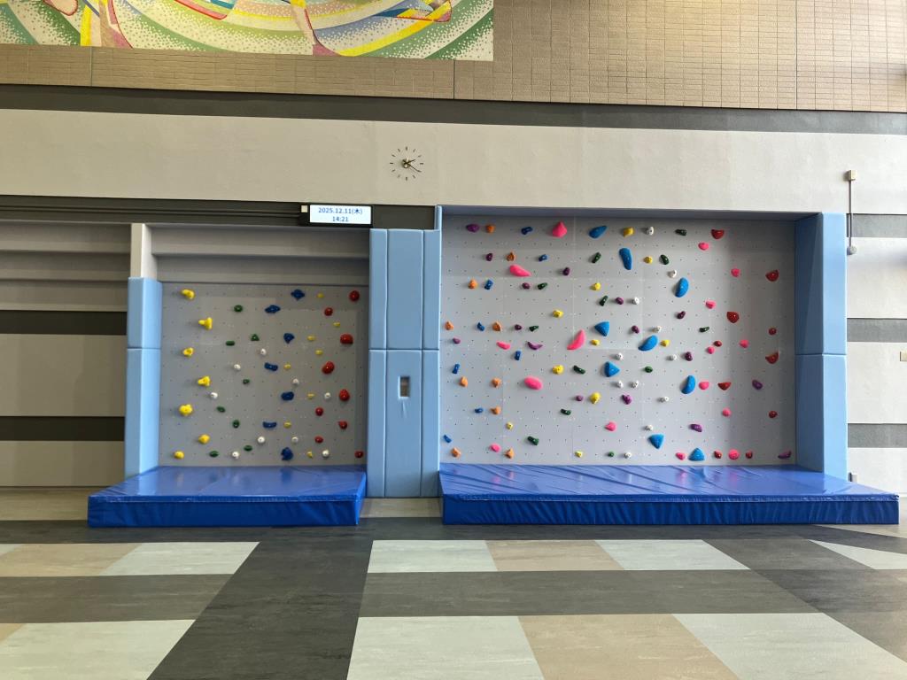 クライミングウォール